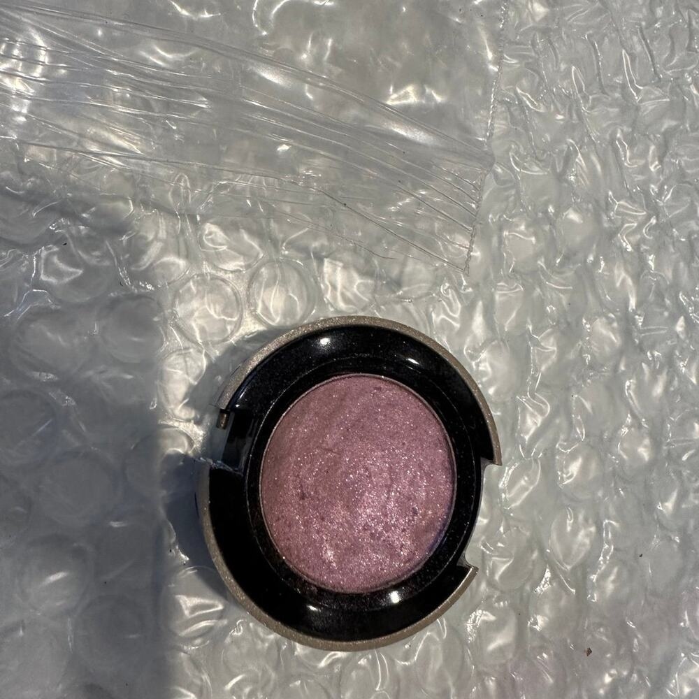 Urban decay Eyeshadow stalker discontinued eye shadow token